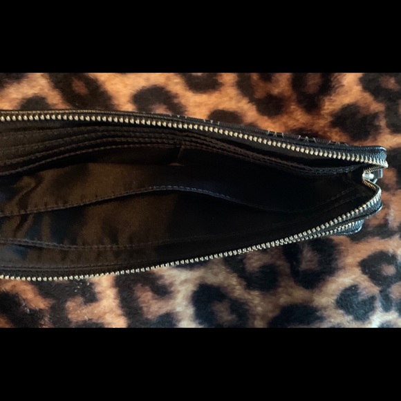 Women’s Coach wallet - Picture 3 of 3